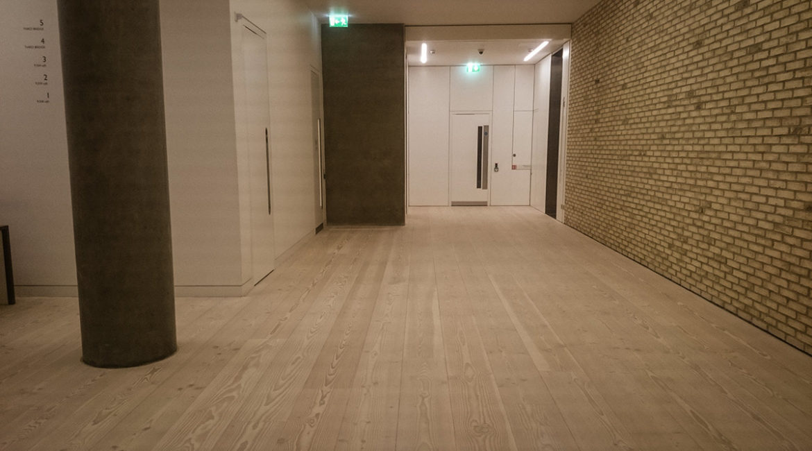 12 Steward Street, London - Sanding and Finishing Dinesen Floor 