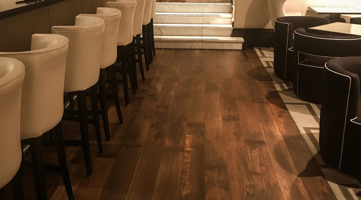 Intercontinental Hotel - Solid Oak Floor, Sanding and Finishing | Main Lobby Restaurant